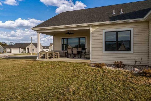 139 E Evergreen Lane, Milton, WI 53525