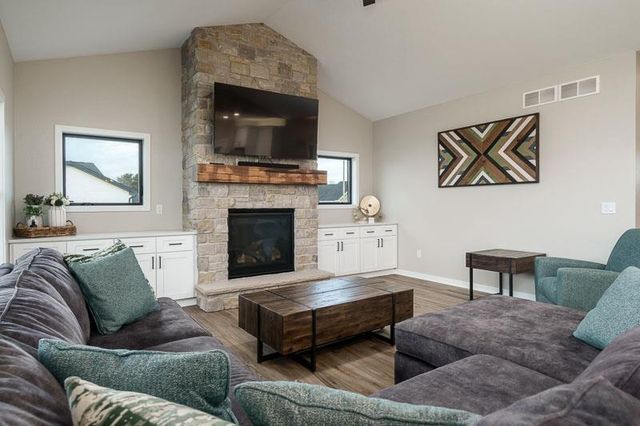 139 E Evergreen Lane, Milton, WI 53525