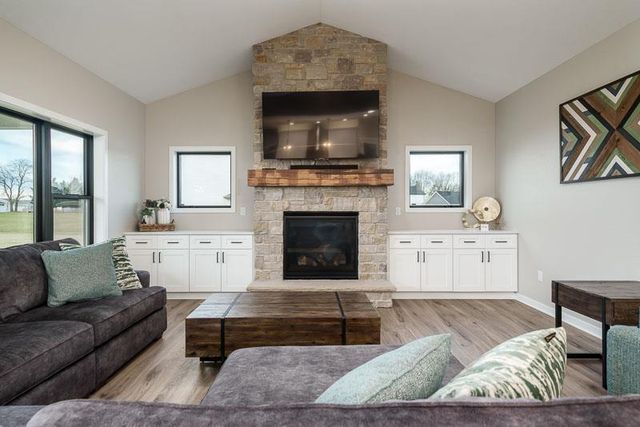 139 E Evergreen Lane, Milton, WI 53525