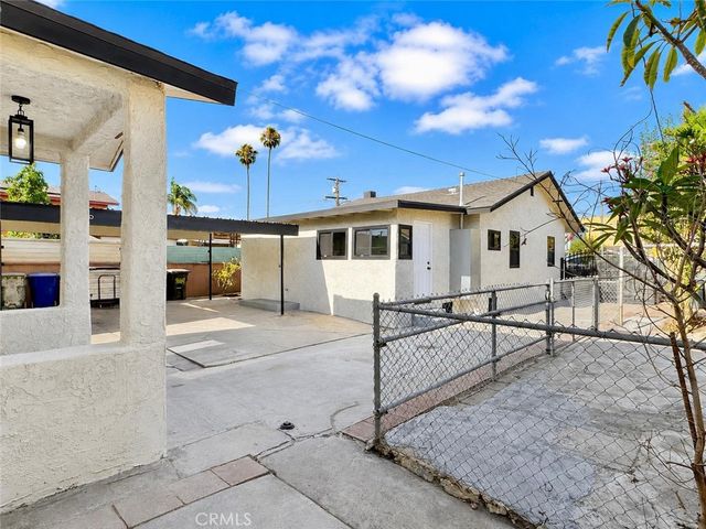 1067 1069 S Rowan Avenue, East Los Angeles, CA 90023
