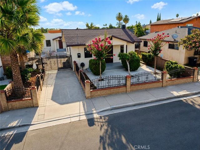 1067 1069 S Rowan Avenue, East Los Angeles, CA 90023