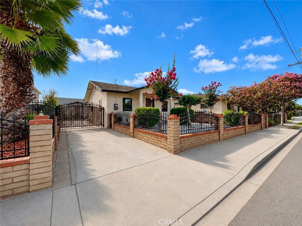 1067 1069 S Rowan Avenue, East Los Angeles, CA 90023