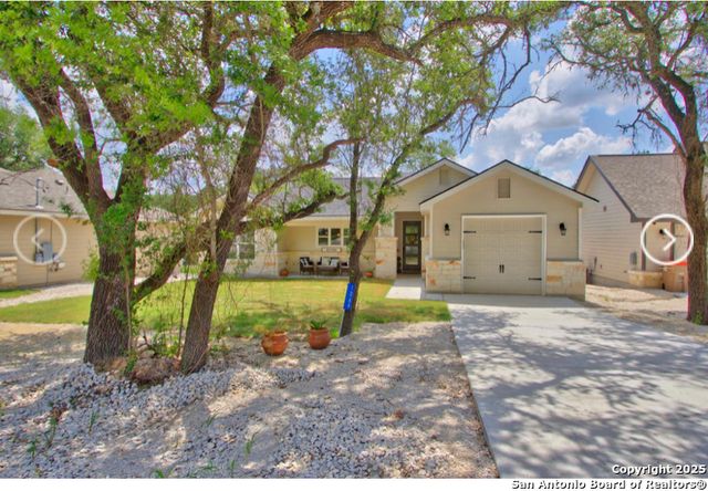 1269 Lavaca, Canyon Lake, TX 78133