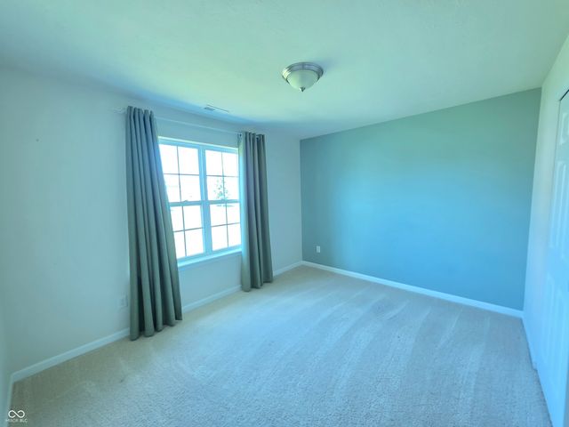 7048 Stoney Ridge Drive, Columbus, IN 47201