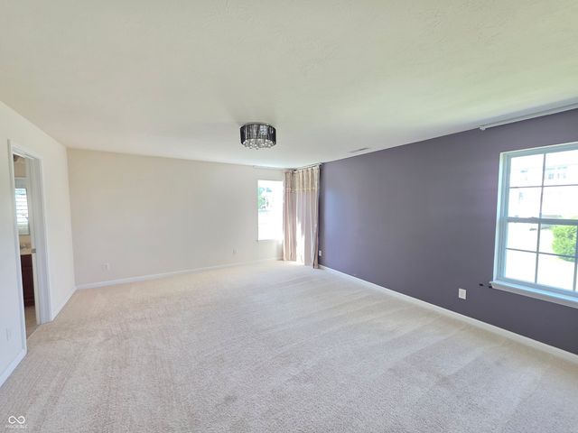 7048 Stoney Ridge Drive, Columbus, IN 47201