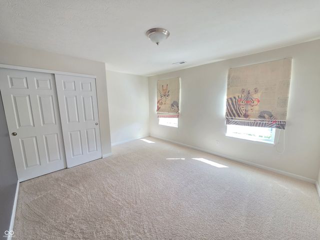 7048 Stoney Ridge Drive, Columbus, IN 47201