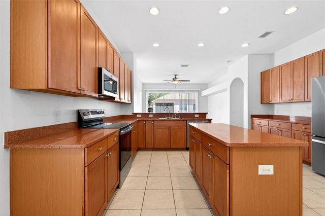 4424 HIGHCROFT DRIVE, Wesley Chapel, FL 33545