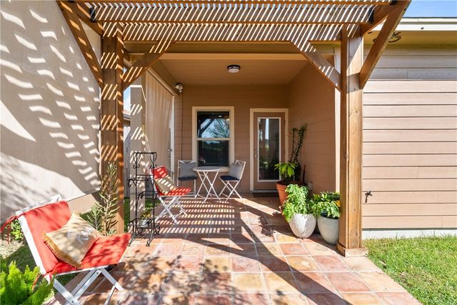 2214 Retta Dr, Corpus Christi, TX 78418