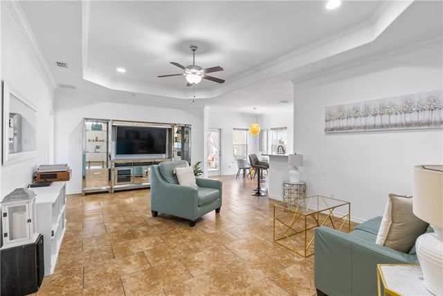2214 Retta Dr, Corpus Christi, TX 78418