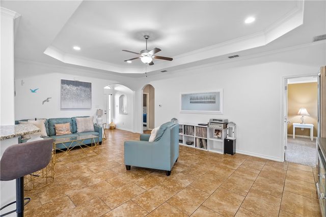 2214 Retta Dr, Corpus Christi, TX 78418