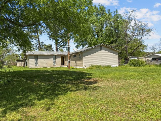 281 Seminole Drive, Gordonville, TX 76245