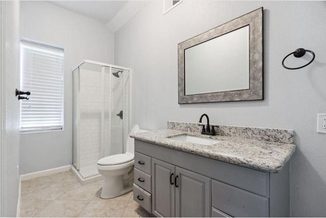570 Roanoke Drive, Conroe, TX 77302