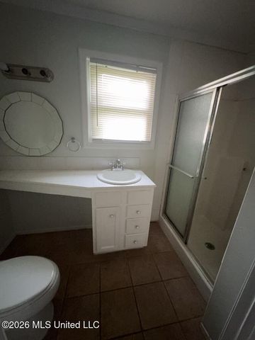 3752 Bishop Avenue, Jackson, MS 39213