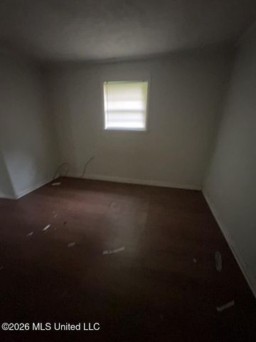 3752 Bishop Avenue, Jackson, MS 39213