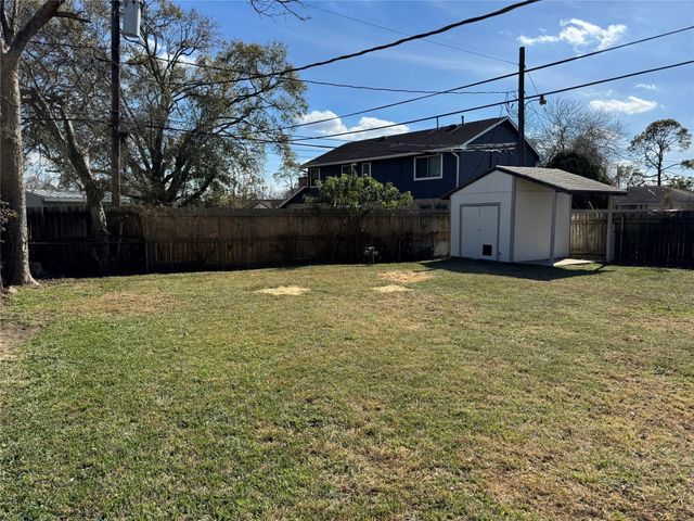 10206 Buena Park Drive, Houston, TX 77089