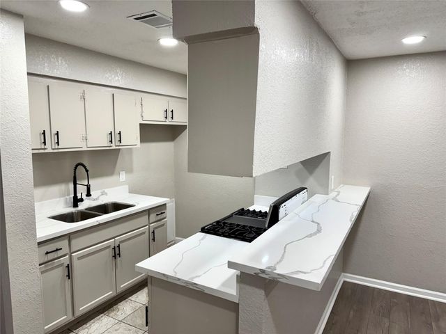 10206 Buena Park Drive, Houston, TX 77089