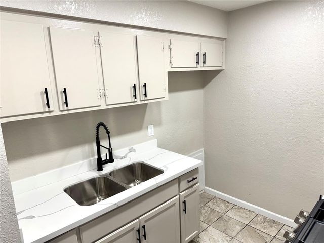 10206 Buena Park Drive, Houston, TX 77089