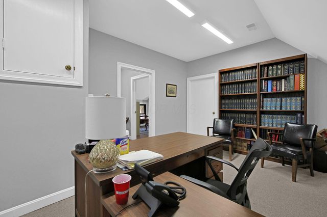 169 E Livingston Avenue, Columbus, OH 43215