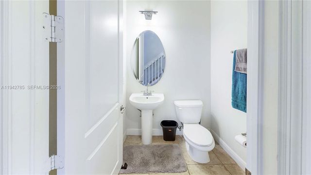 231 NE 33rd Ter, Homestead, FL 33033