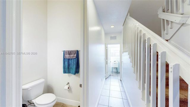 231 NE 33rd Ter, Homestead, FL 33033