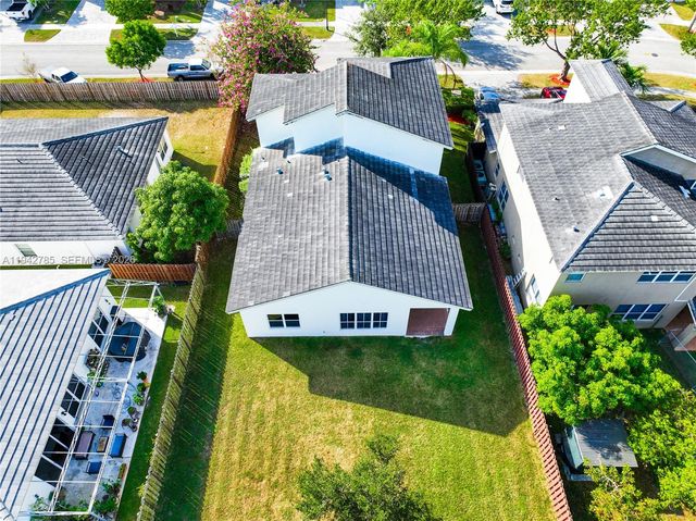 231 NE 33rd Ter, Homestead, FL 33033