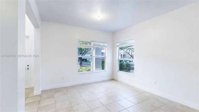231 NE 33rd Ter, Homestead, FL 33033