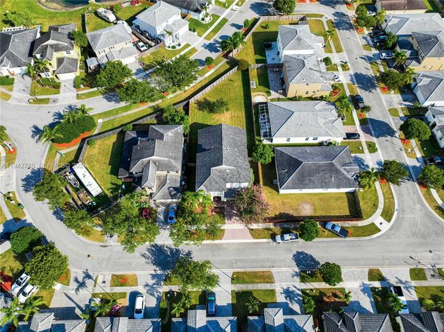 231 NE 33rd Ter, Homestead, FL 33033