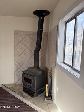 20 Miley Lane, Yerington, NV 89447