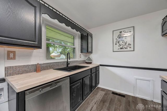 49 Brookhaven Drive, Trotwood, OH 45426