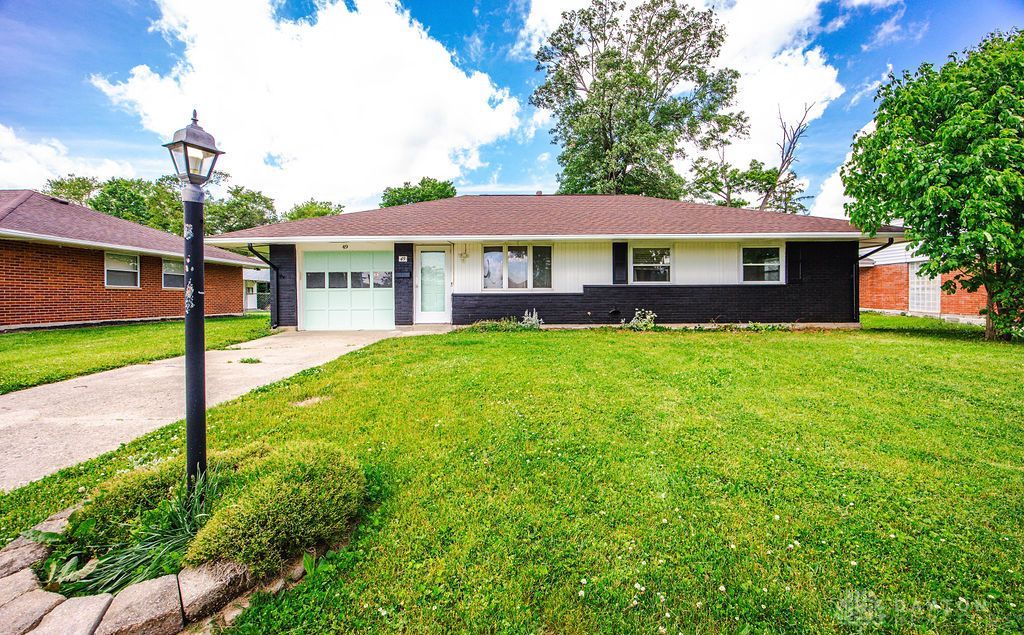 49 Brookhaven Drive, Trotwood, OH 45426