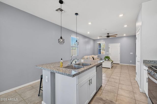 3581 E APPALOOSA Drive, San Tan Valley, AZ 85140