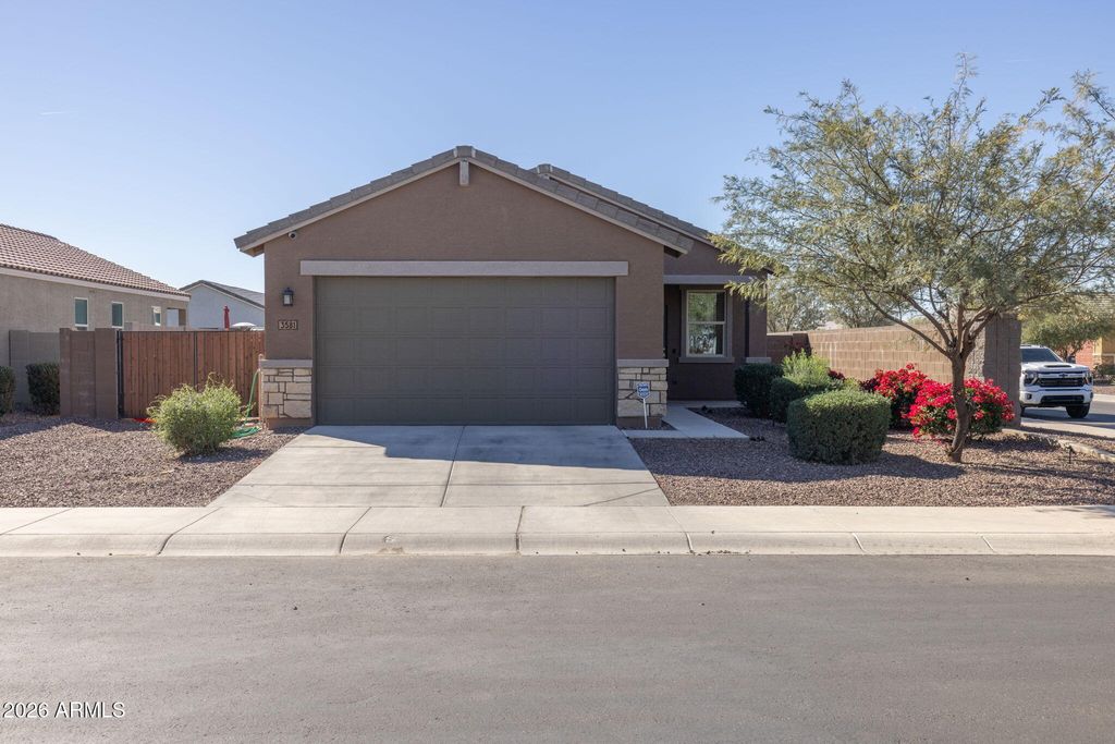 3581 E APPALOOSA Drive, San Tan Valley, AZ 85140