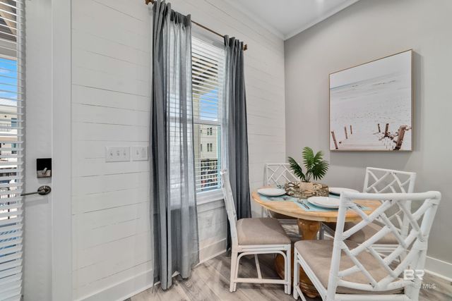 521 E 1st Avenue B, Gulf Shores, AL 36542
