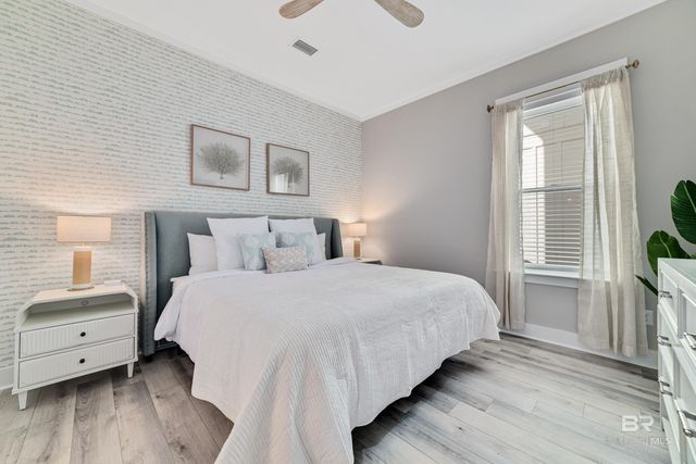 521 E 1st Avenue B, Gulf Shores, AL 36542