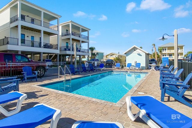 521 E 1st Avenue B, Gulf Shores, AL 36542
