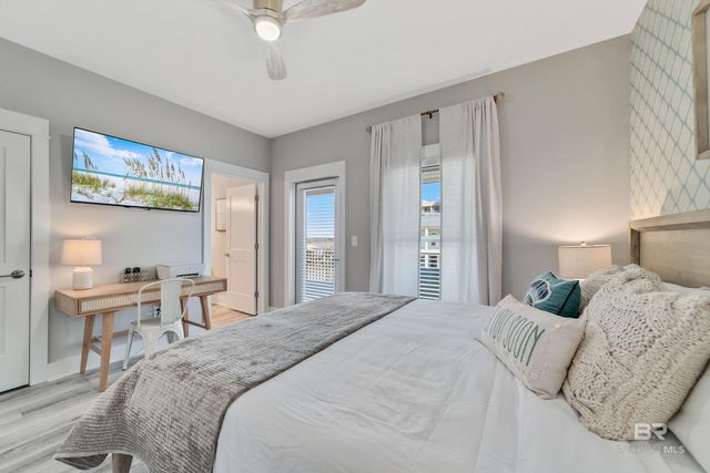 521 E 1st Avenue B, Gulf Shores, AL 36542