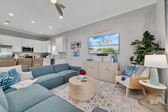 521 E 1st Avenue B, Gulf Shores, AL 36542