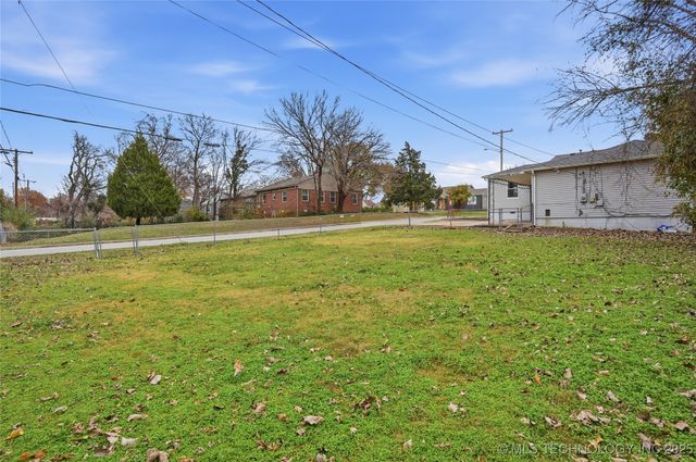 4631 E 3rd Street, Tulsa, OK 74112