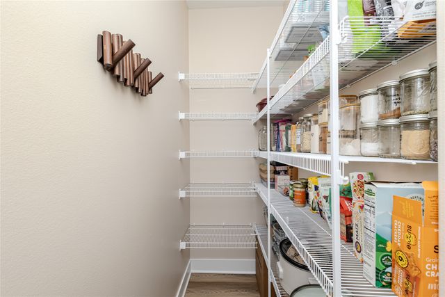 835 S Balsam Street, West Des Moines, IA 50266