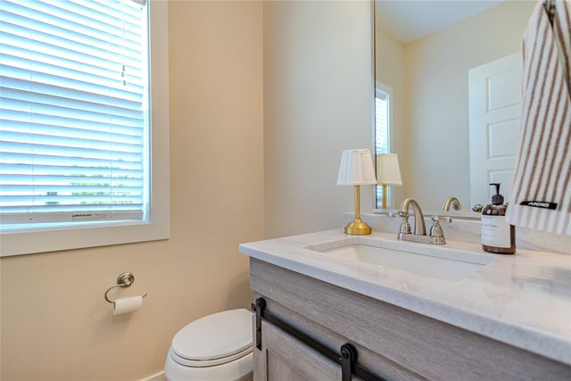 835 S Balsam Street, West Des Moines, IA 50266