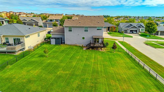 835 S Balsam Street, West Des Moines, IA 50266