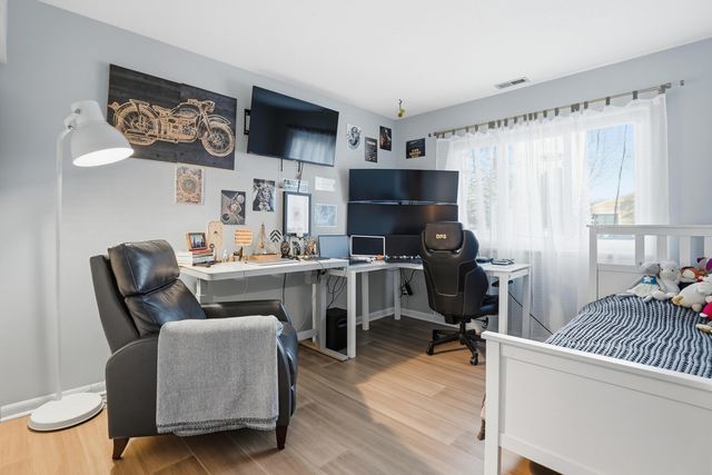 6856 Juneberry Court, Woodridge, IL 60517