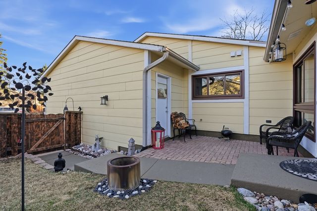 6856 Juneberry Court, Woodridge, IL 60517