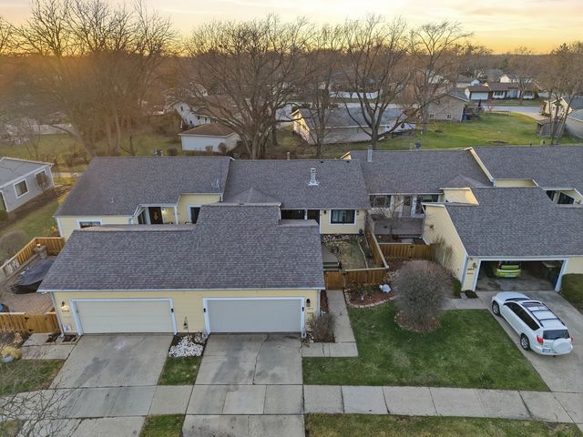 6856 Juneberry Court, Woodridge, IL 60517