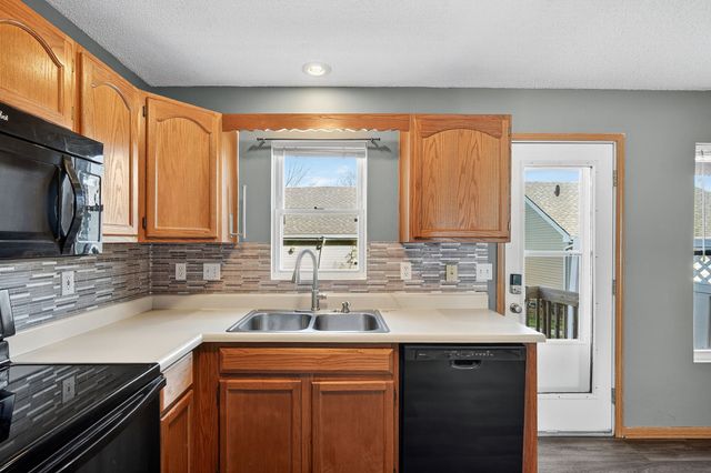 354 NW Georgetown Boulevard, Ankeny, IA 50023