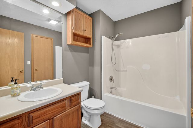 354 NW Georgetown Boulevard, Ankeny, IA 50023