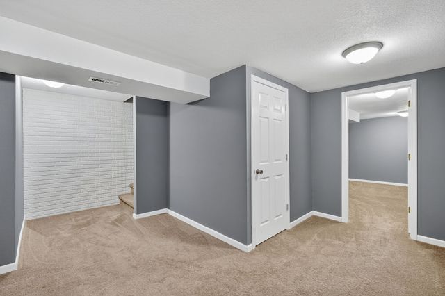 354 NW Georgetown Boulevard, Ankeny, IA 50023