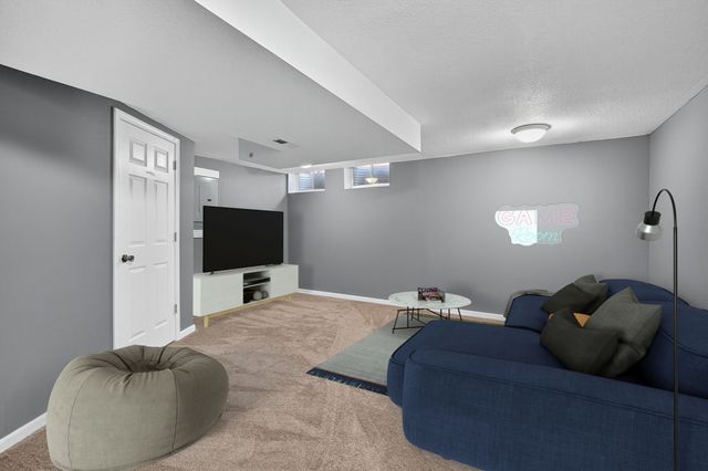 354 NW Georgetown Boulevard, Ankeny, IA 50023