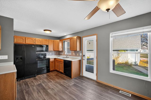 354 NW Georgetown Boulevard, Ankeny, IA 50023