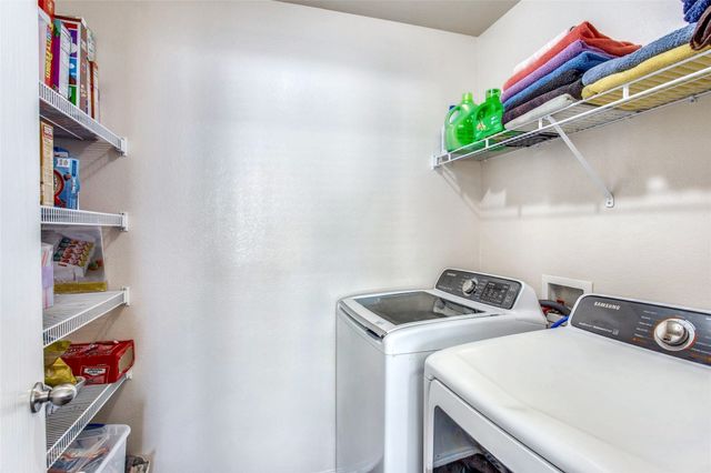 5005 Village Stone Court, Fort Worth, TX 76179